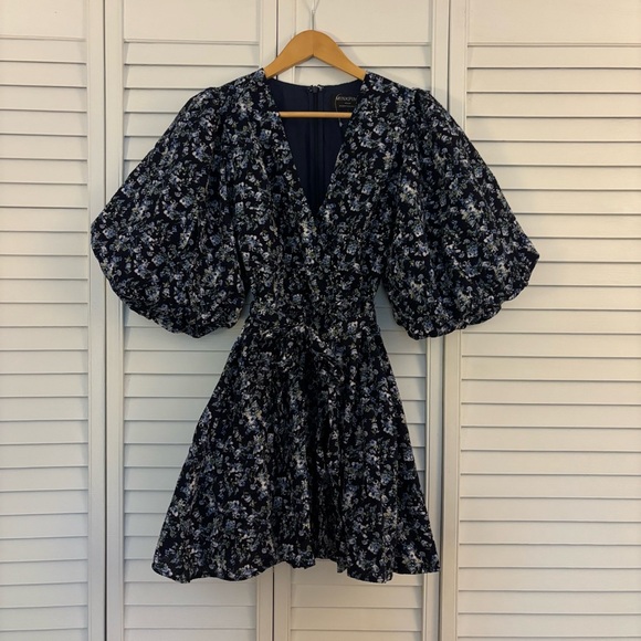 MINKPINK Dresses & Skirts - MINKPINK Navy Puff Sleeve Faux Wrap Floral Dress